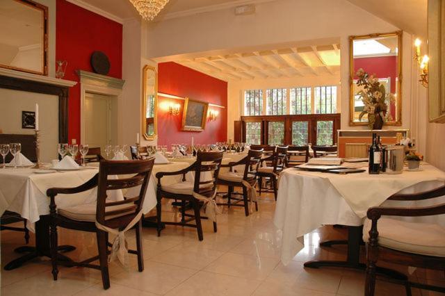 Hotel Kasteel Wurfeld Maaseik Esterno foto